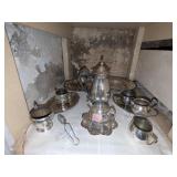 Stainless & Silverplate Serveware