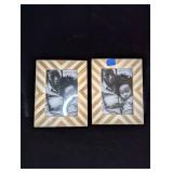 (2) 5x7 Picture Frames