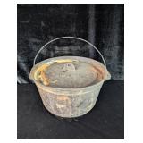 10" Cast Iron Dutch Oven with Lid