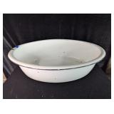 Large Enamel Wash Pan -
