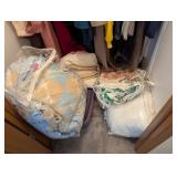Blankets, Sheets, Afghans, Comforters