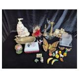 Figurines, Tiny Glass Fruits, Blown Glass Swan,