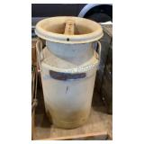 MILK CAN WITH LID - PEVELY DAIRY