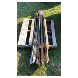 TPOSTS (11) APPROXIMATELY 6FT