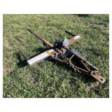 BUCKET MOUNT BALE SPEAR