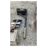 MAILBOX WITH STEEL POST