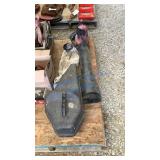 CHAINSAW AND BLOWER VAC