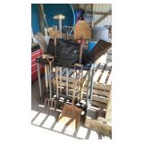 YARD TOOLS WITH RACK