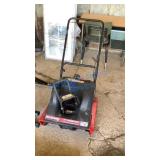 YARD MACHINES SNOW BLOWER - RUNS