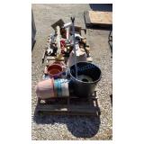 FLOWER POTS AND YARD DECOR