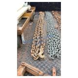 LOG CHAIN WITH TWO HOOKS - APPROXIMATELY 12FT