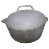 5 Qt Magnalite Aluminum Dutch Oven with Lid