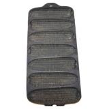 Wagner Ware Cast Iron Cornbread Pan with 7 Molds