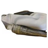 White Oval Ceramic Sink Measuring 16�13.5�7 Inches