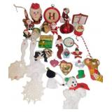 Vintage Christmas Tree Ornaments and Decorations L