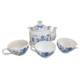 Blue Onion 6x7 Teapot with Lid and 3 Matching Cups