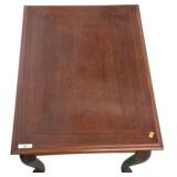 Vintage Wooden Side Table With Queen Anne-Style Le