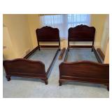 Pair of antique twin bed, no mattress