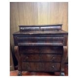 Antique chest of drawers. Wow this wood is