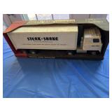 Vintage ERTL steak ï¿½n Shake truck and trailer in