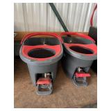 2 O-Cedar mop buckets