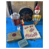 Vintage wooden Pinocchio nodder bank Lucky strike