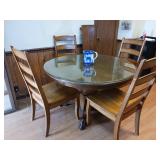 Round Table with leaf for chairs see pictures