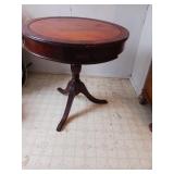 Vintage federal or Duncan Phyfe style