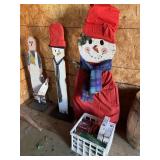 Outdoor Christmas decor and lights