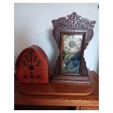 Antique gingerbread mantle clock does not work