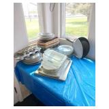 Bakeware different sizes of muffin pans glass