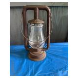 Antique/vintage regal kerosene lantern