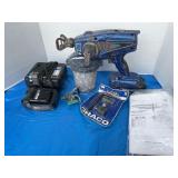GracoBattery operated handheld paint sprayer