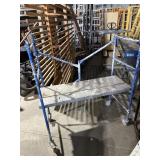 4 foot scaffolding