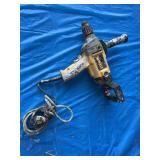 DeWalt hammer drill in working condition however