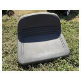 Lawnmower seat