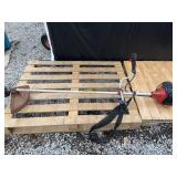 Jonaered weed trimmer runs