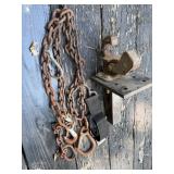 Pintle hitch and chains