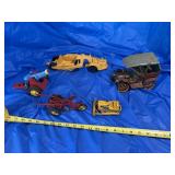 Caterpillar plastic road scraper toy, two bottom
