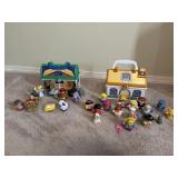 Fisher Price little people in the go sets incl.