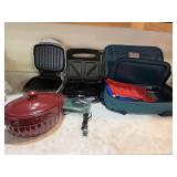 Panini maker, grill, serving dish/bean pot and