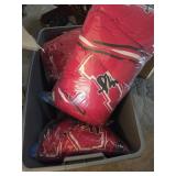 Husker bedding size unknown  in tote (no lid)