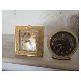 Bulvia and Baby Ben wind up alarm clocks