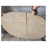 vintage kitchen table w/ legs  & leaf
