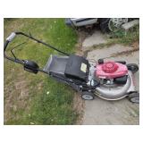 Honda mower 21" electric start self propelled,