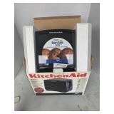 Kitchen aid bagel toaster in box
