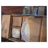 *NO Shipping* Style House China set