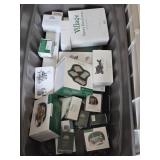 Tote & Several Dept 56 Christmas village decor