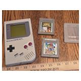 Vtg Nintendo Game Boy handheld video game,