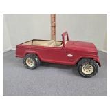 Tonka Jeep Jeepster tin truck toy